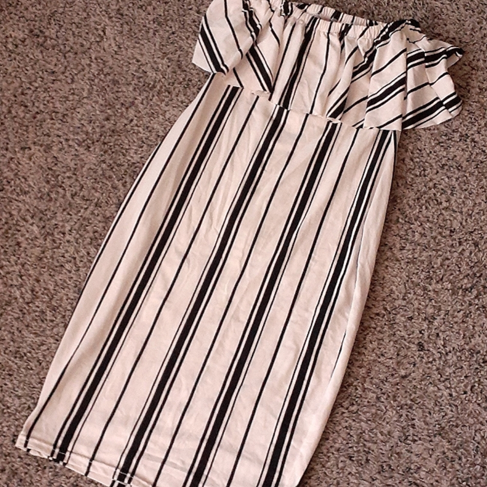 Strapless Black and White Striped Dress